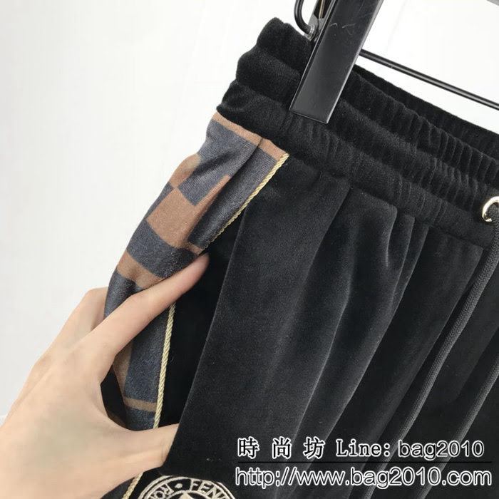 FENDI芬迪 18秋冬最新款 加厚加絨 男款絲絨套裝  ydi2253